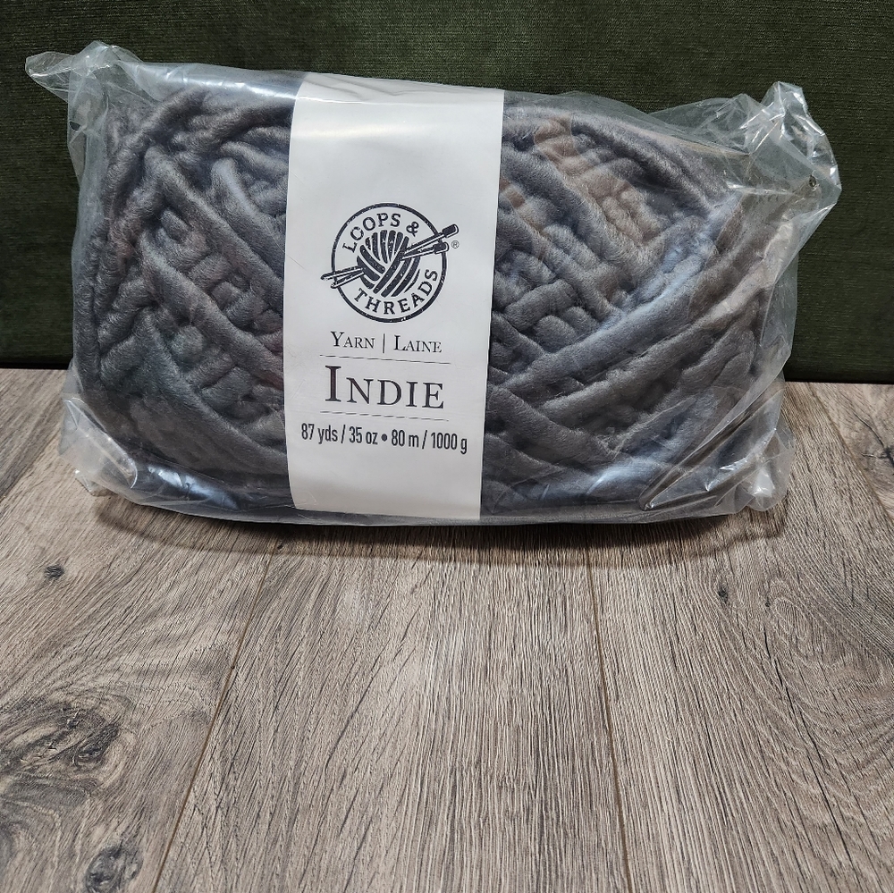 2/$15 (add 2 to bundle) Loops and Threads Indie in Grey
